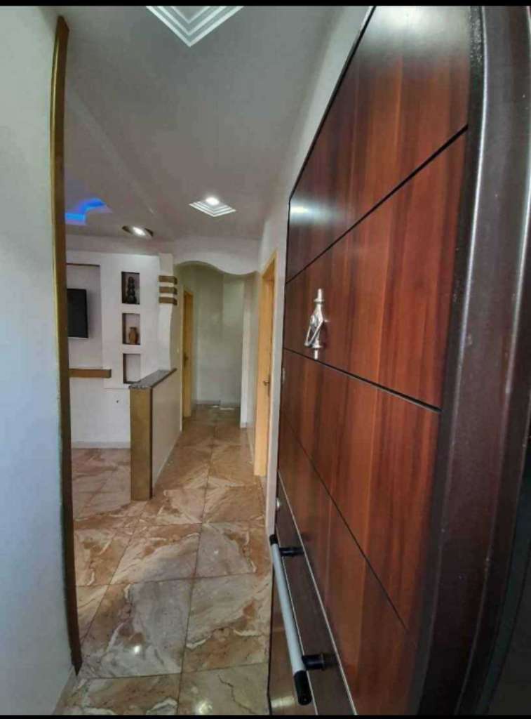 Maison a vendre à Ariana/ deux etages R +1