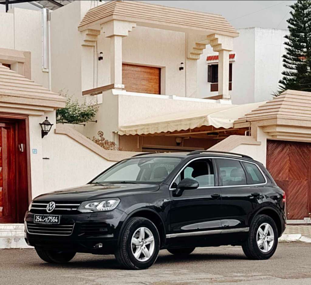 🚘 Volkswagen Touareg V6 4*4 3.0 L TDI 