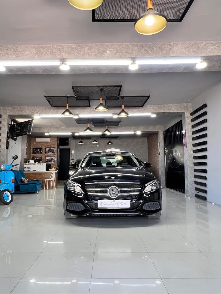 Mercedes