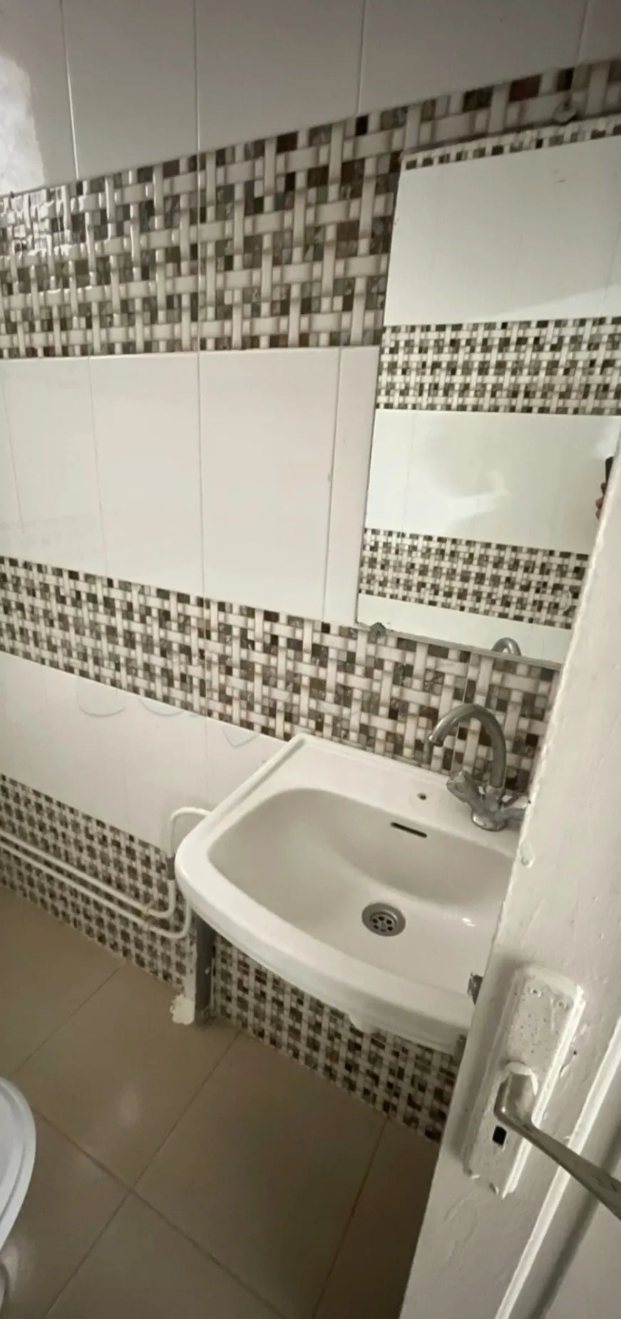 Location S0 vide Ă El Menzah 5