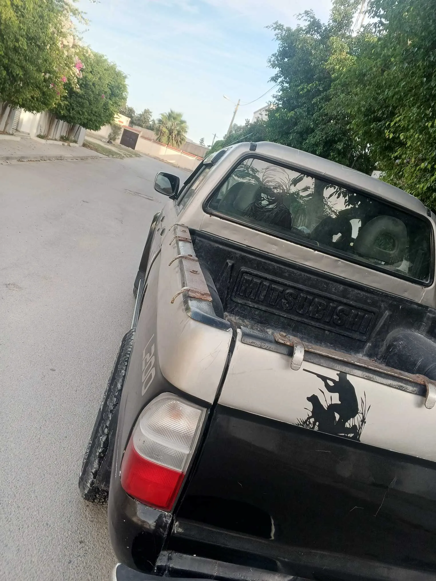 Mitsubishi l200 K74