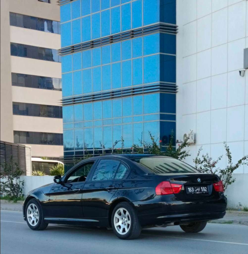 🔔 BMW Série 3 E90 