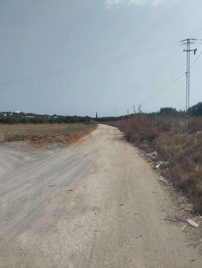 Terrain 600m²
