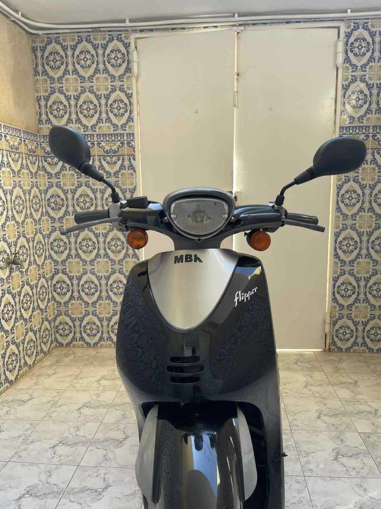 Moto mbk