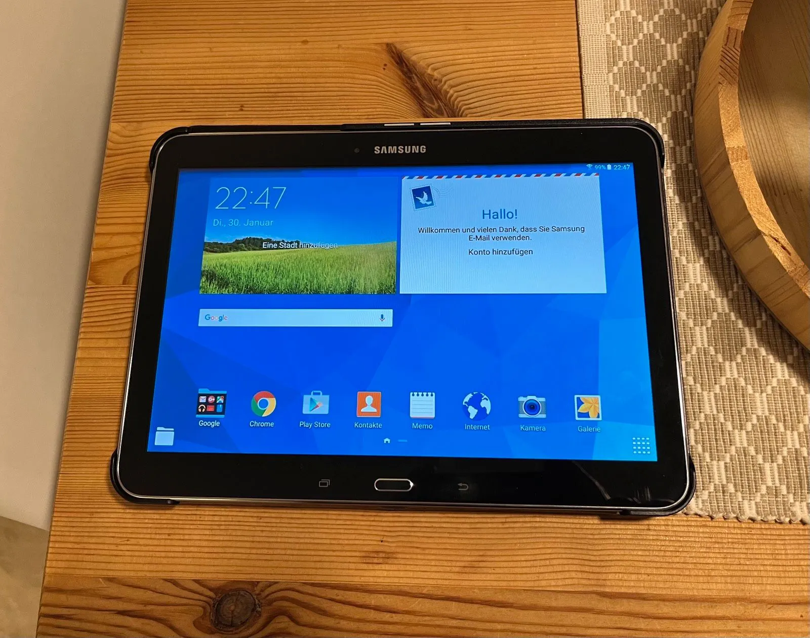 SAMSUNG Galaxy Tab 4