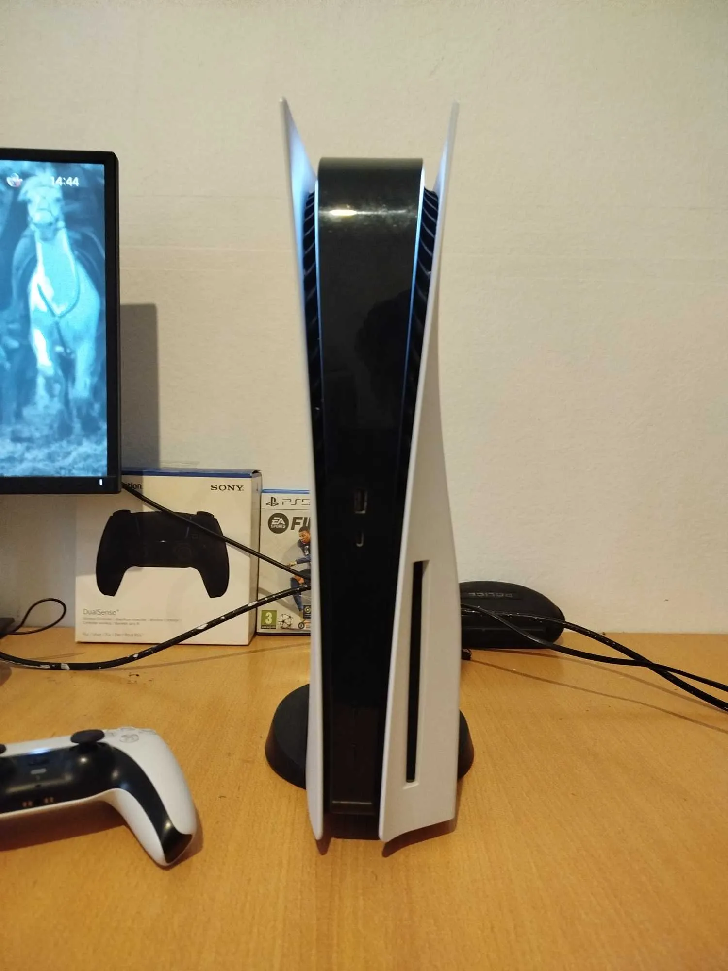 Play station 5 standard edition 