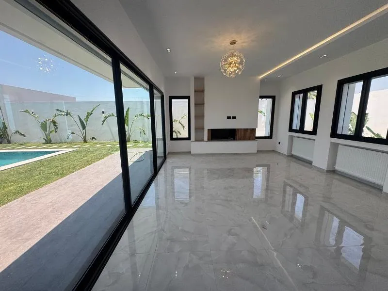  Villa GALA (Réf: V2775)