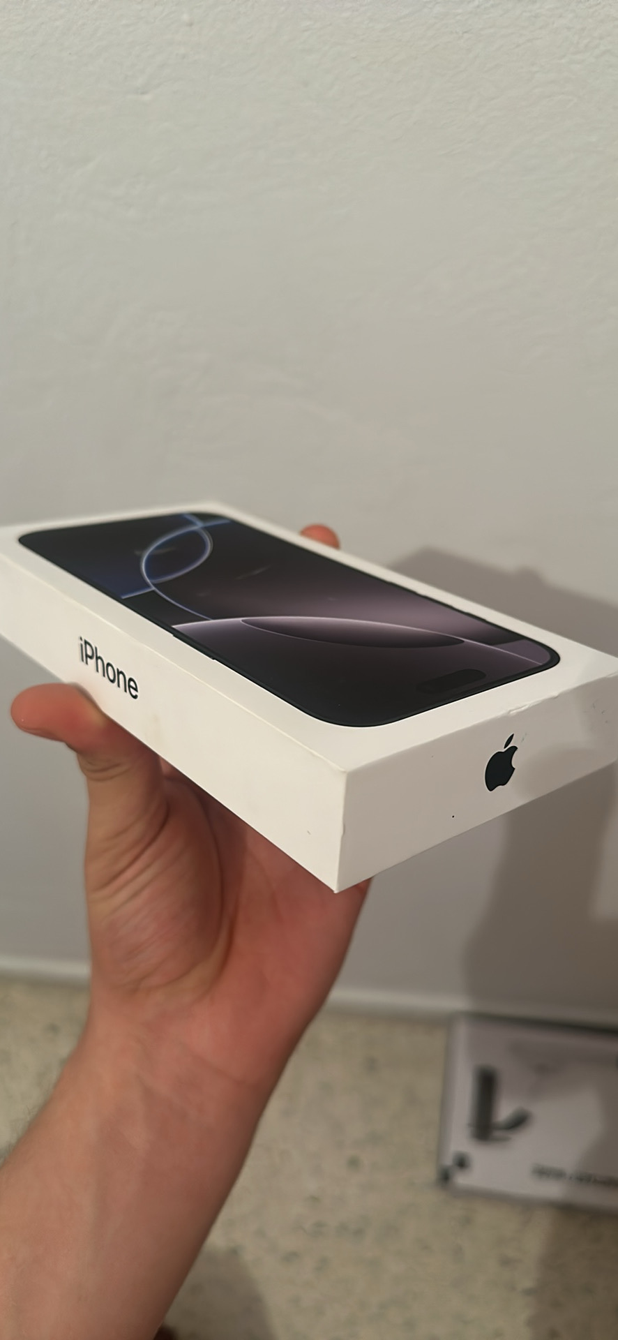 Iphone 16 pro max cacheté