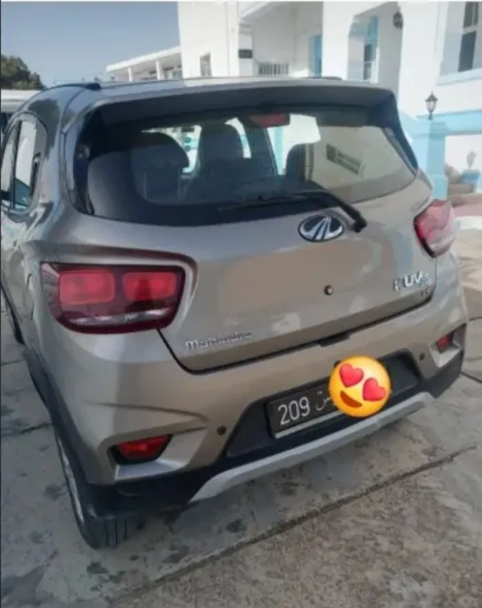 A Vendre mahindra k8