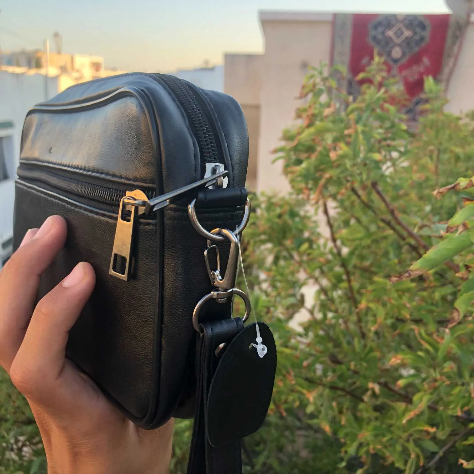 ✅ Pochette SuperBe cuir - Neuf