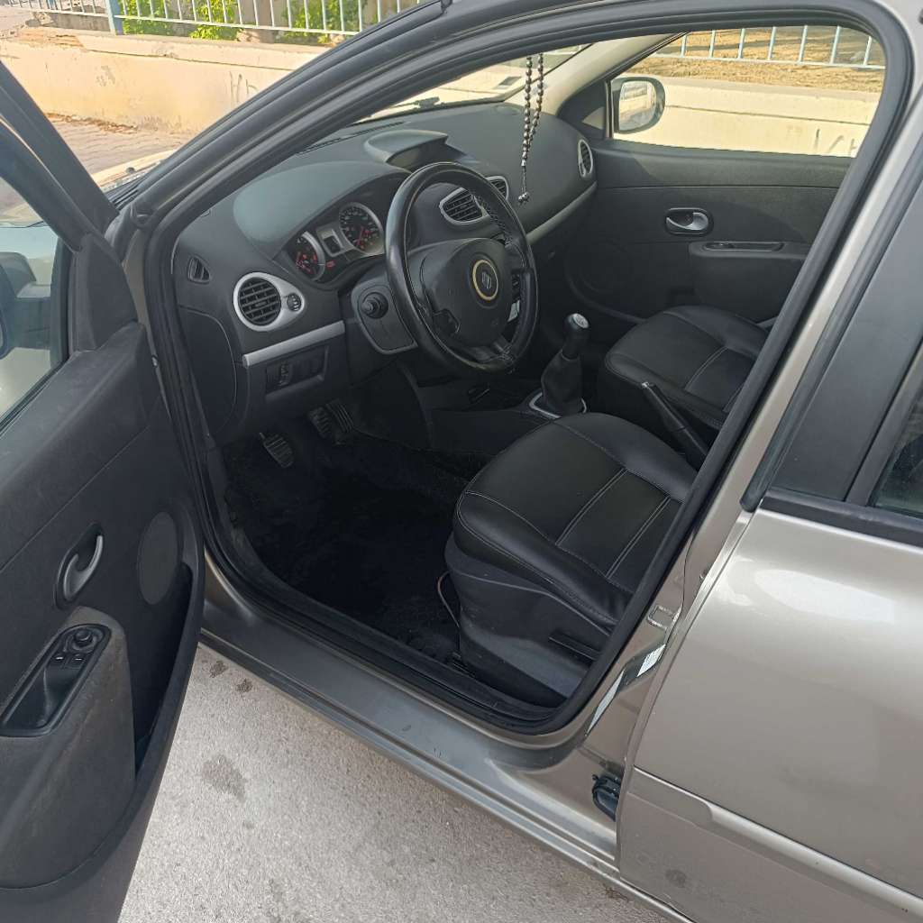 Renault Clio 3 Phase 2 - 1.5 dci