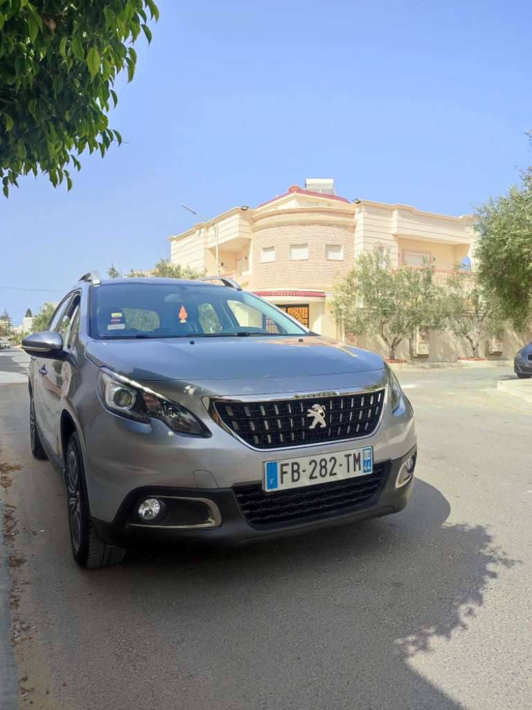 PEUGEOT 2008