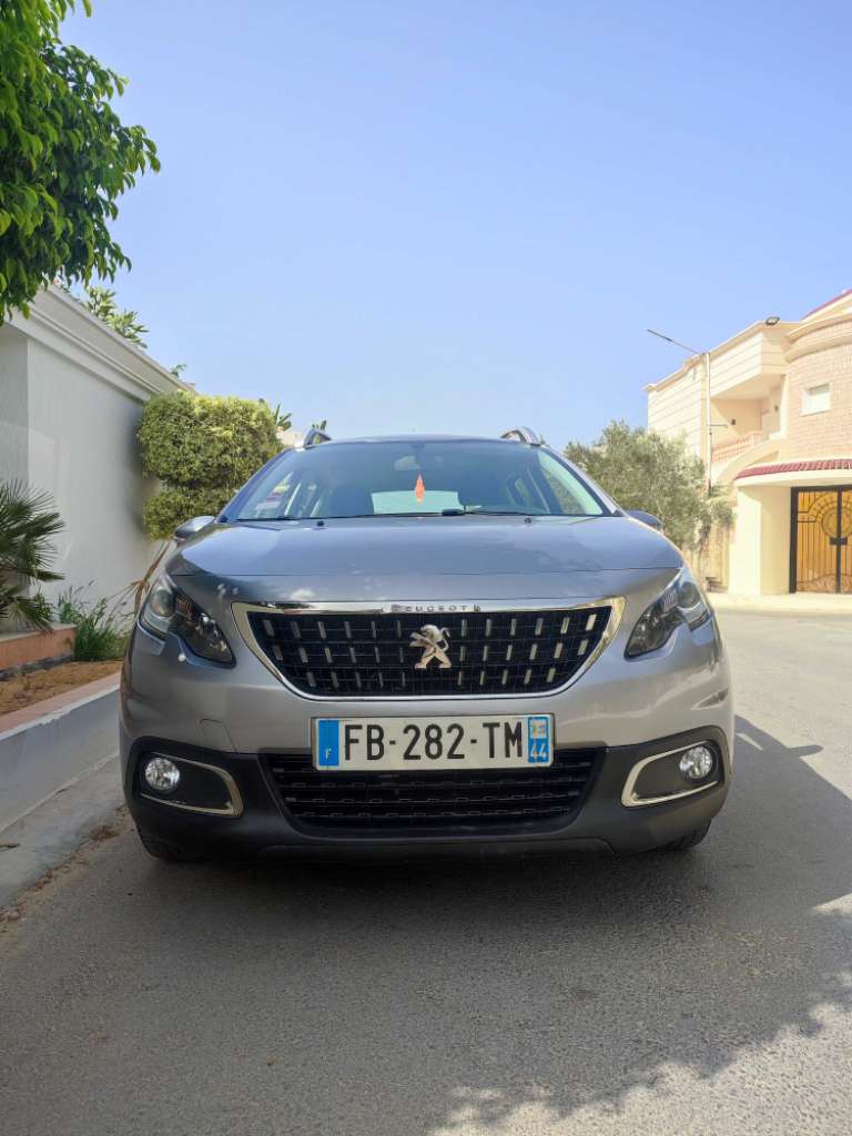 PEUGEOT 2008