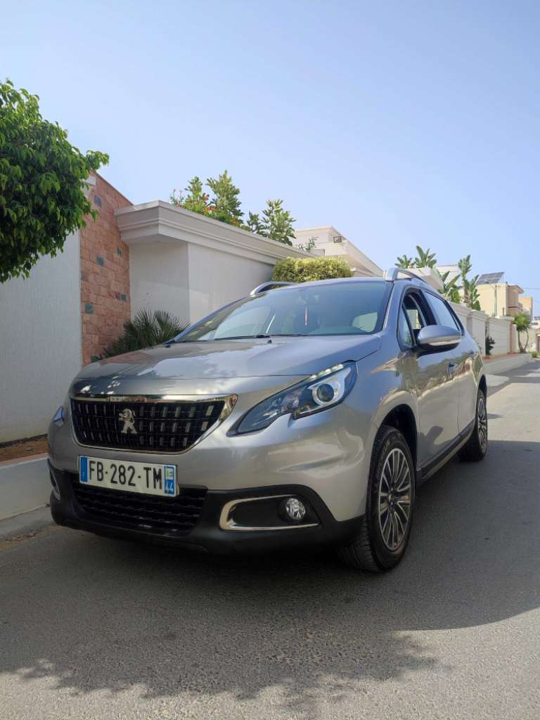 PEUGEOT 2008