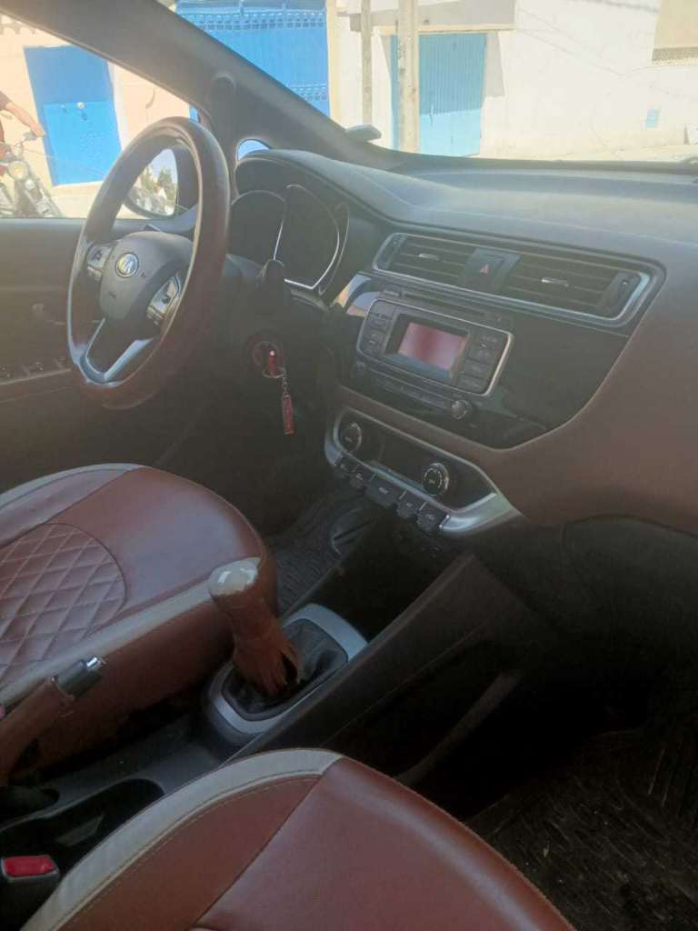Kia rio 