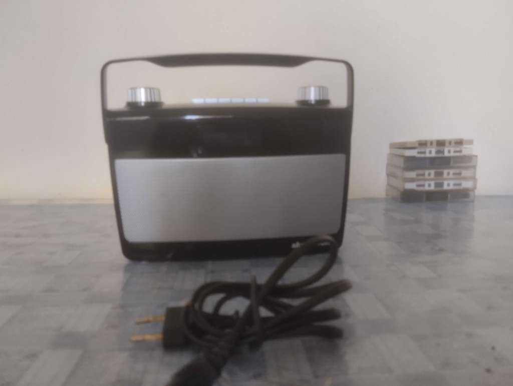 Poste radio numerique fm dab importer.