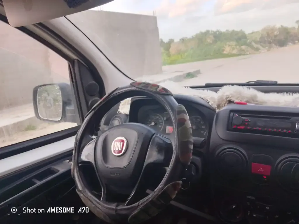 A vendre Fiat fiorono   voiture commercial en bonne état