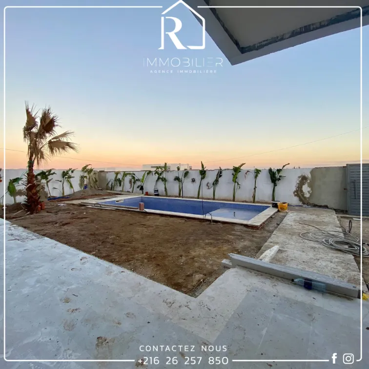 Vente Villa Piscine #Hammamet SUD Vue mer Villa avec #piscine de type S+3