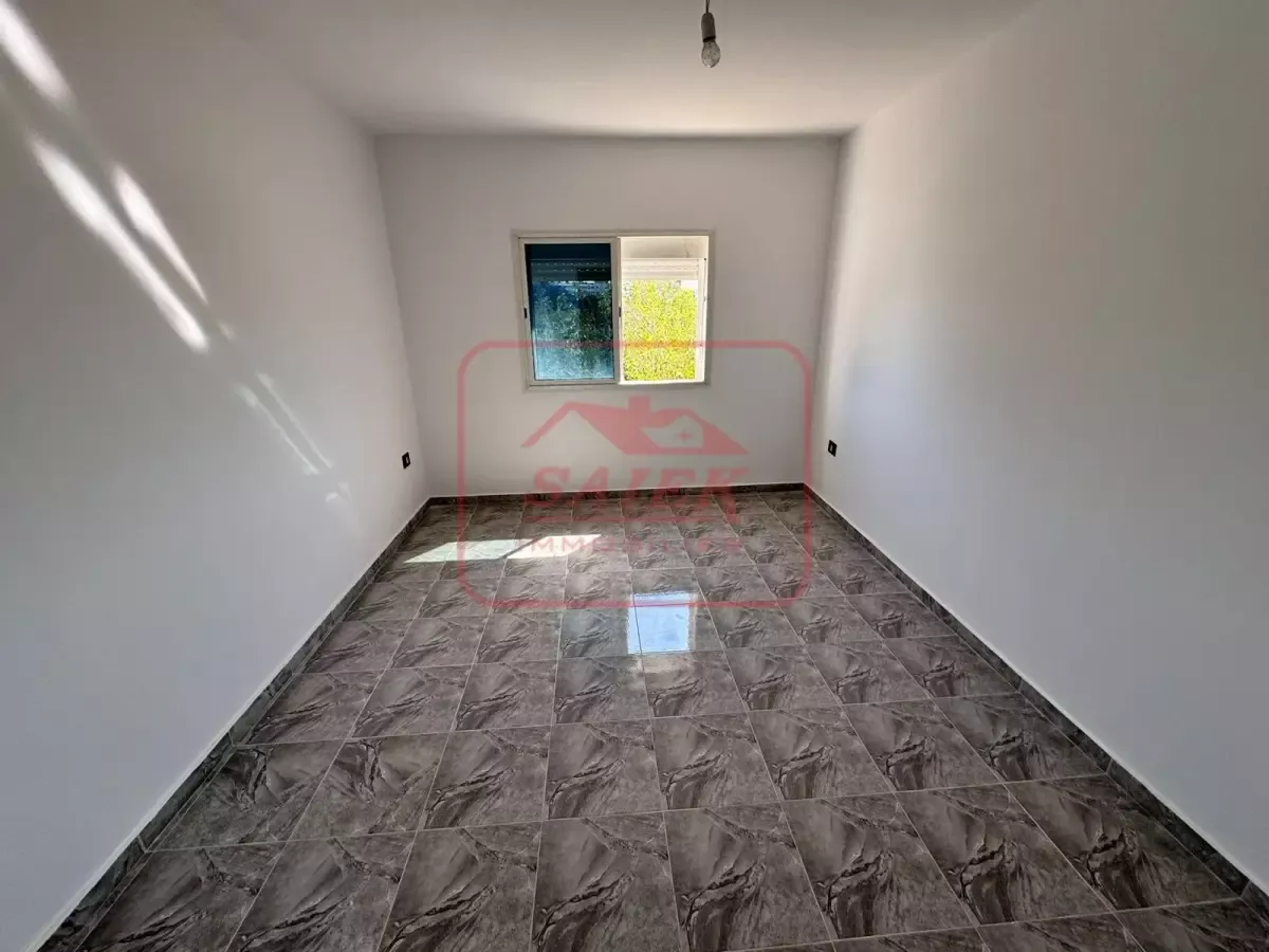 A Louer Appartement Au Début De Corniche