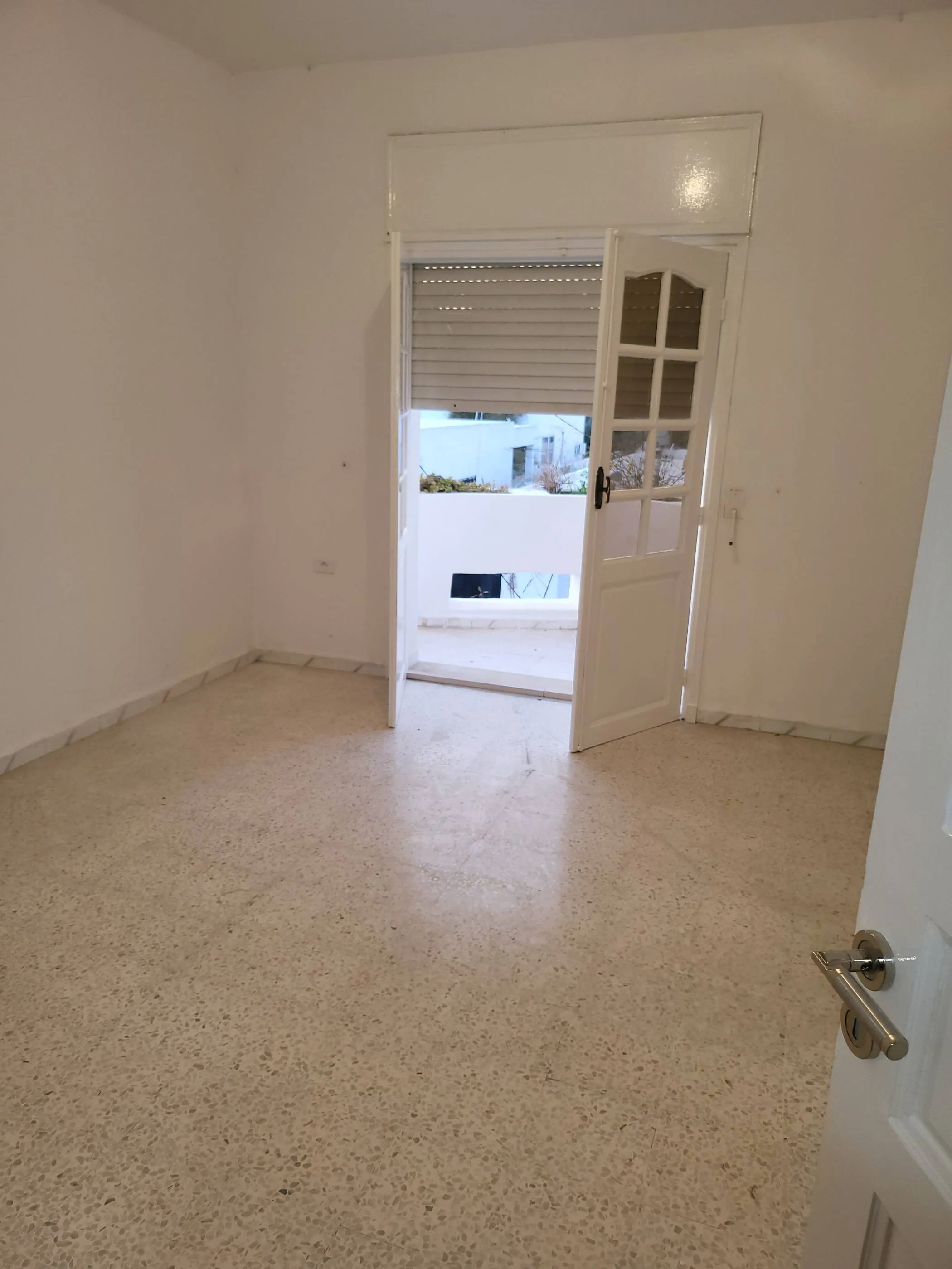 A VENDRE APPARTEMENT S+2 MODIFIABLE EN S+3 