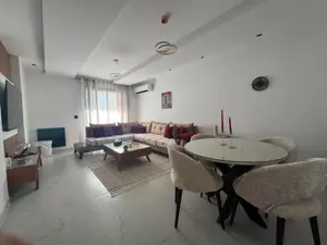 A Louer Appartement S+3 Richement Meublé à Menzah 9C