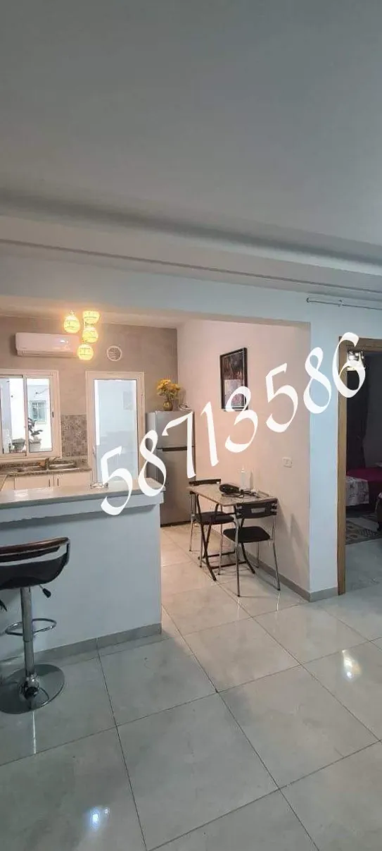 A VENDRE S+2 – CITE WAHAT – TEL 58713586 – FB.7931