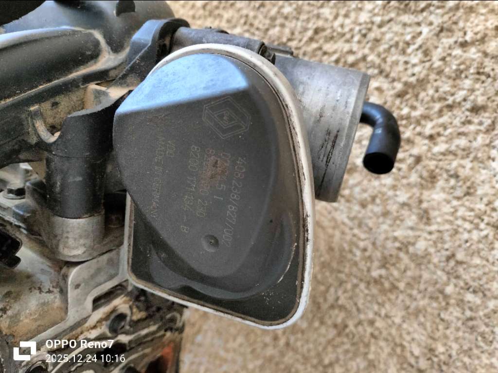 Pièces pour megane 2 essence 