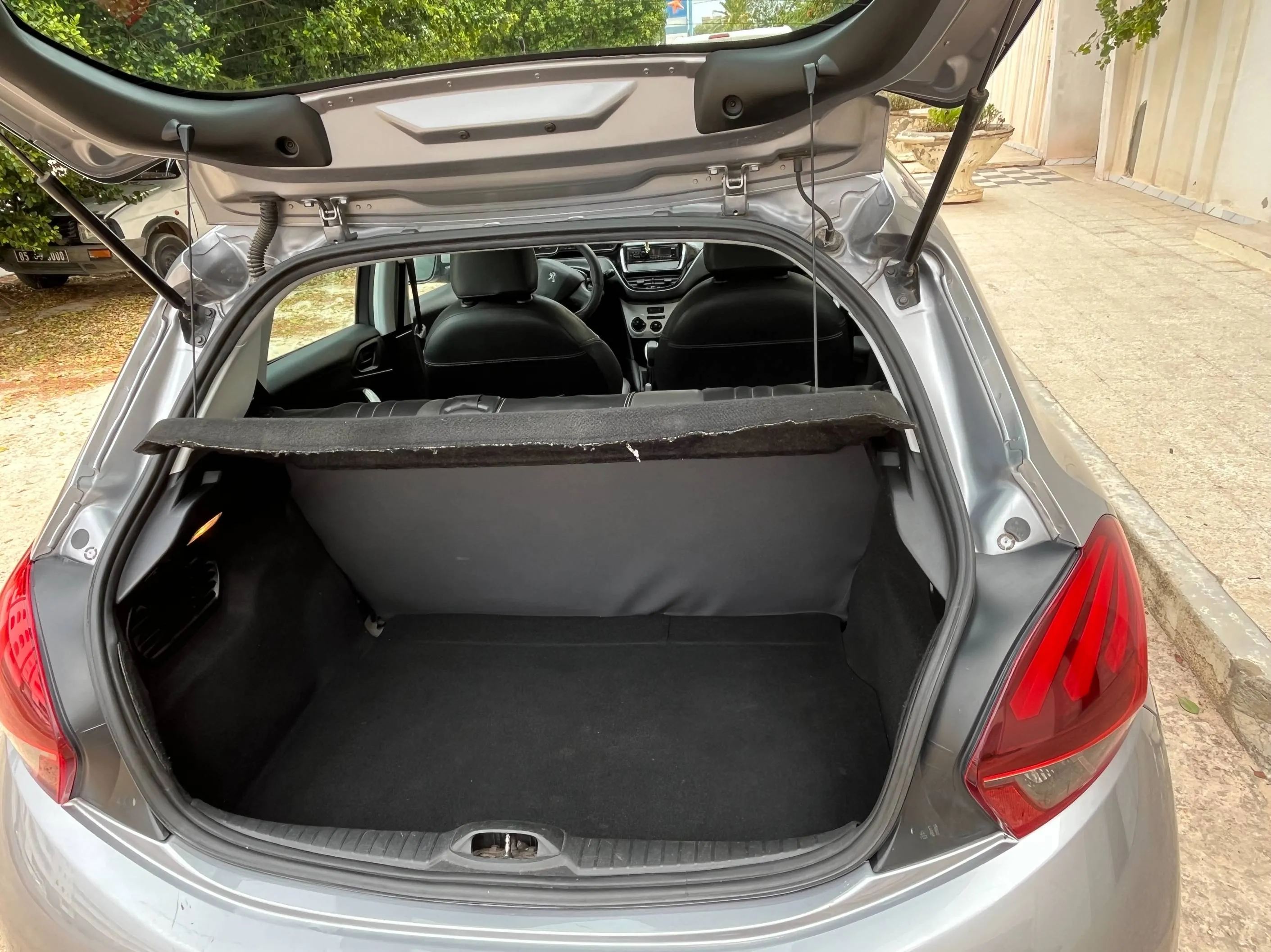 Vente voiture Peugeot 208