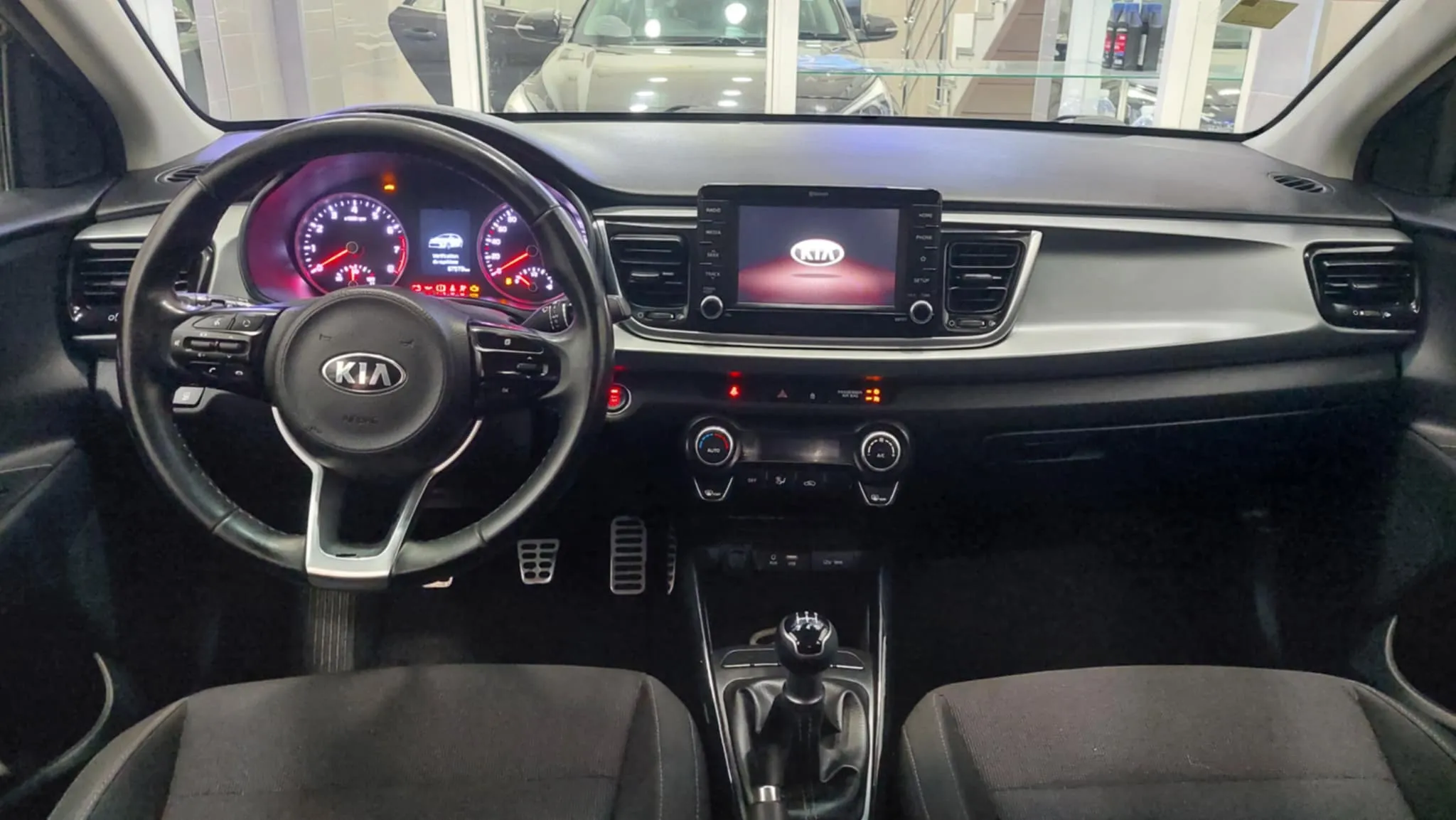 KIA RIO 70 MILLE -TEL 98479647 