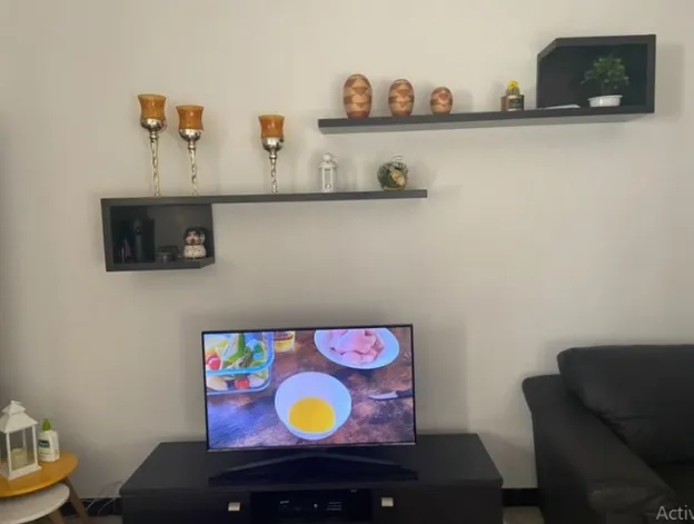 رفوف للكتب,للتحف....(Meublatex)