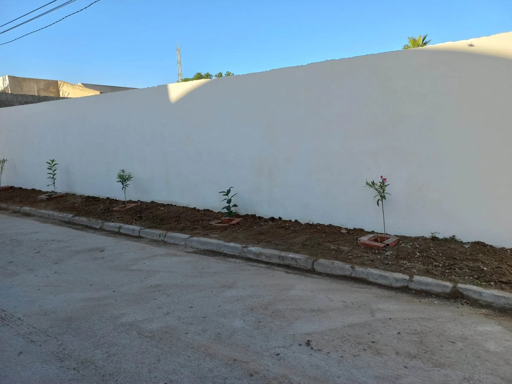 A VENDRE TERRAIN