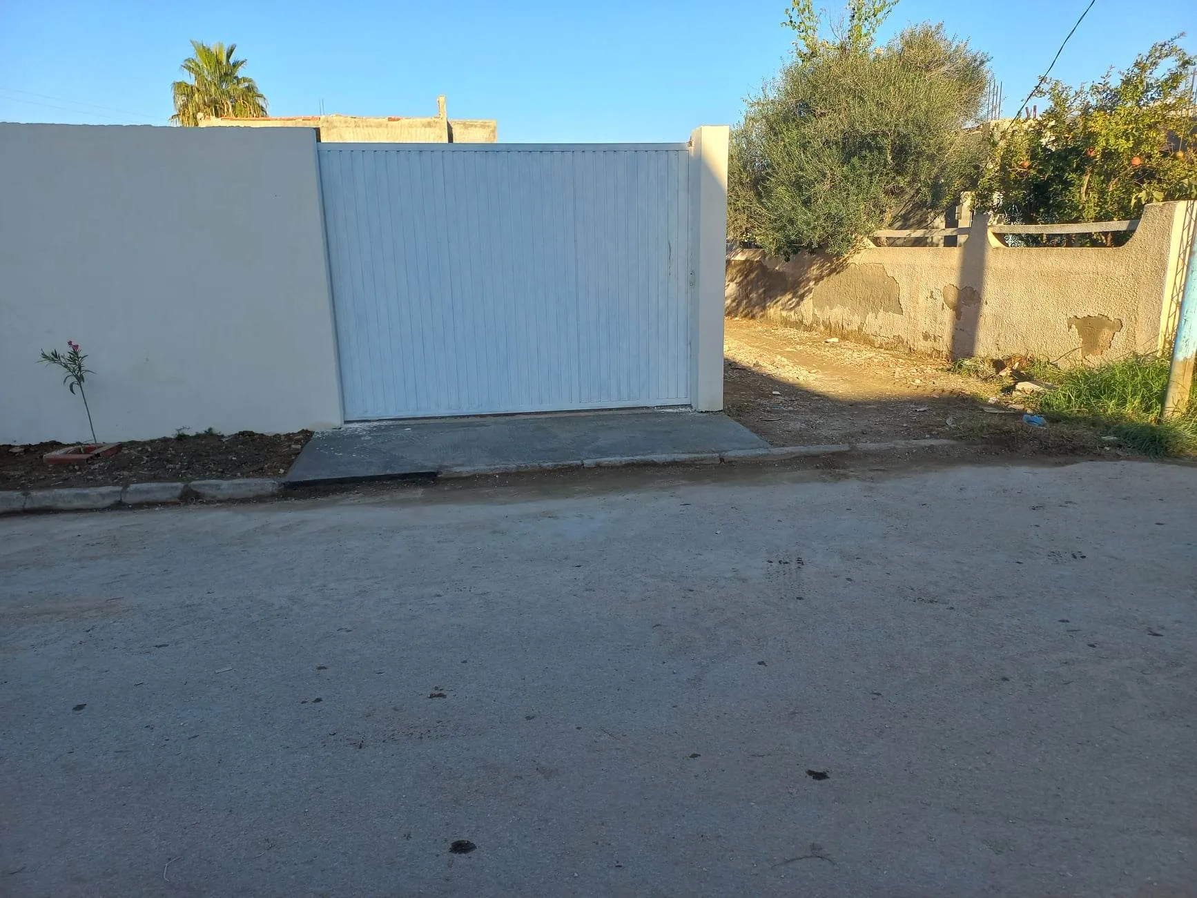 A VENDRE TERRAIN