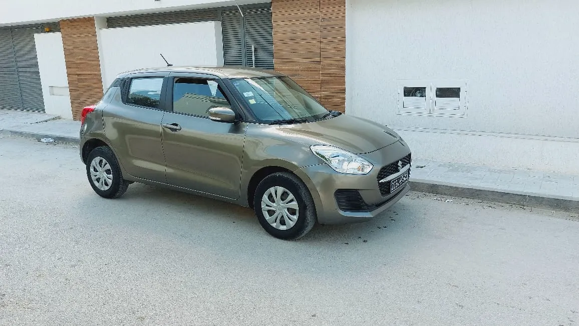 suzuki swift jamais repeinte 5 CV 4 cylindres 23228201