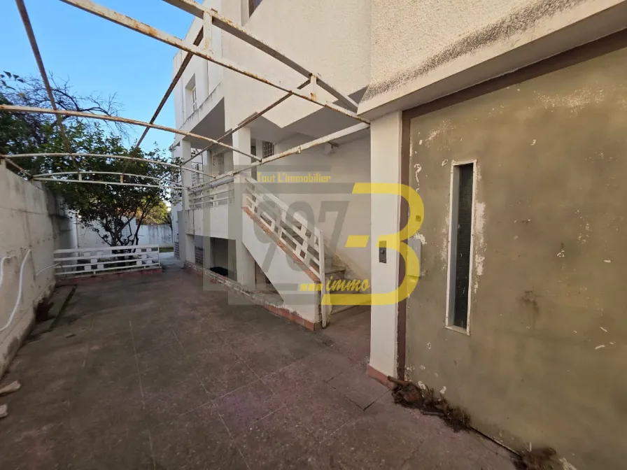 À Vendre – Villa à rénover à Menzah 6 | Opportunité rare