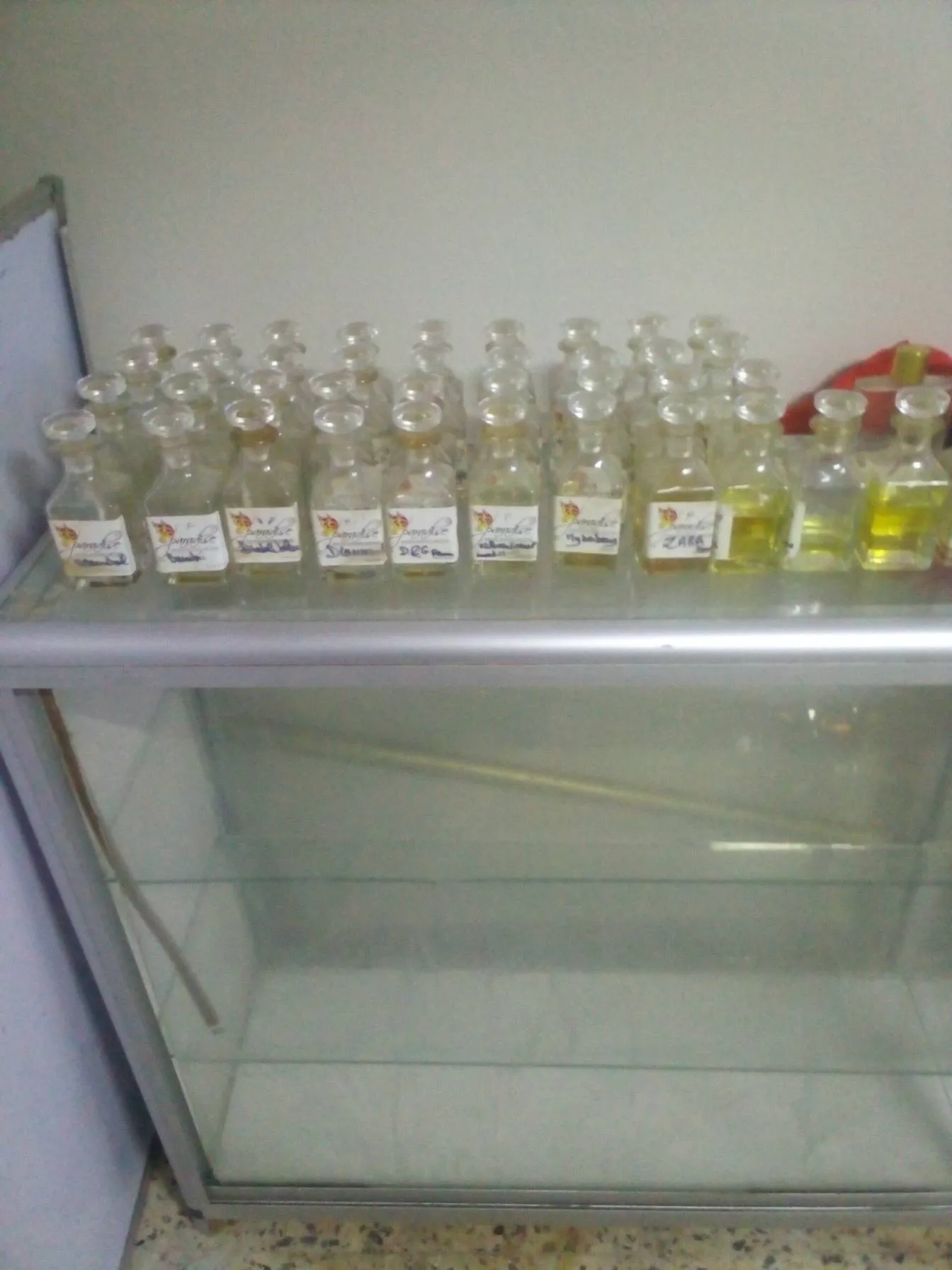 bouteilles pour parfumerie 