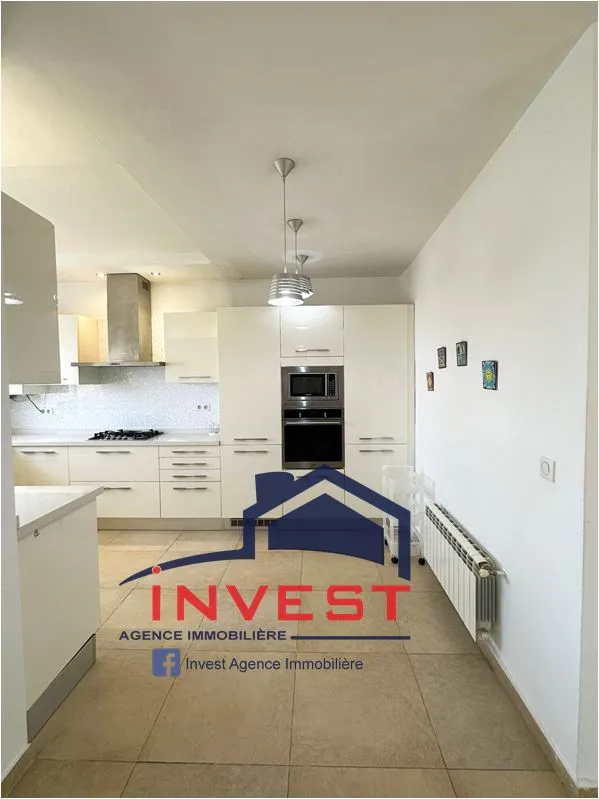Duplex S2 vue mer meublé au Golden Tulip