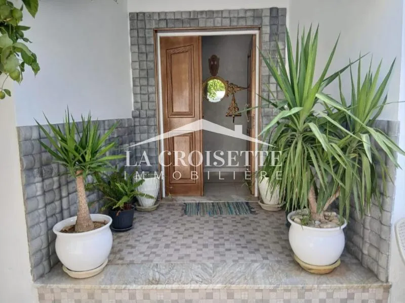 Petite villa s1 meublée à La Marsa ZAL1876