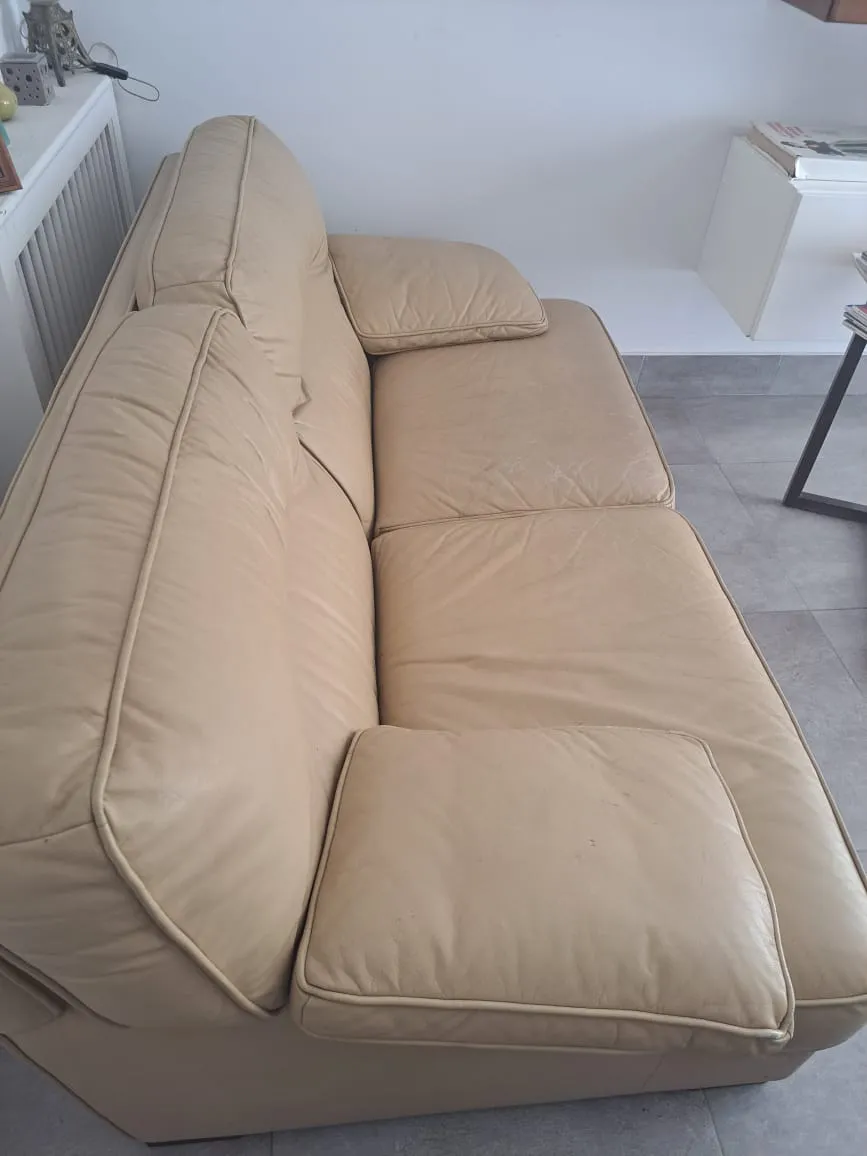 Canapé cuir beige clair