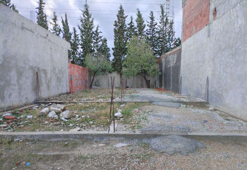 Terrain à vendre situé à Fondouk Djedid, Grambalia 