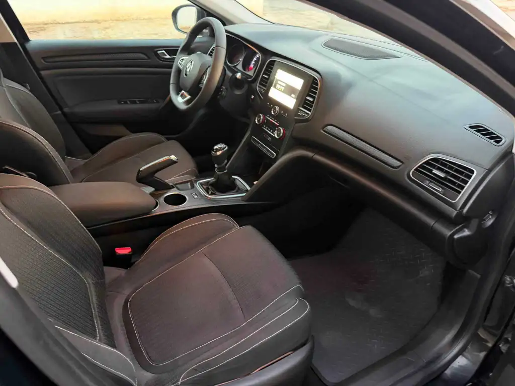 🔥 Renault Mégane 2022 essence 🔥
 
👌On accepte l'échange des voitures 29 130 012