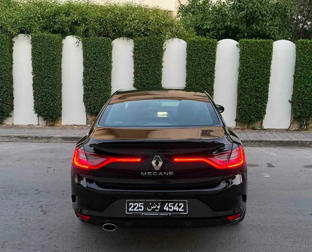 🔥 Renault Mégane 2022 essence 🔥
 
👌On accepte l'échange des voitures 29 130 012