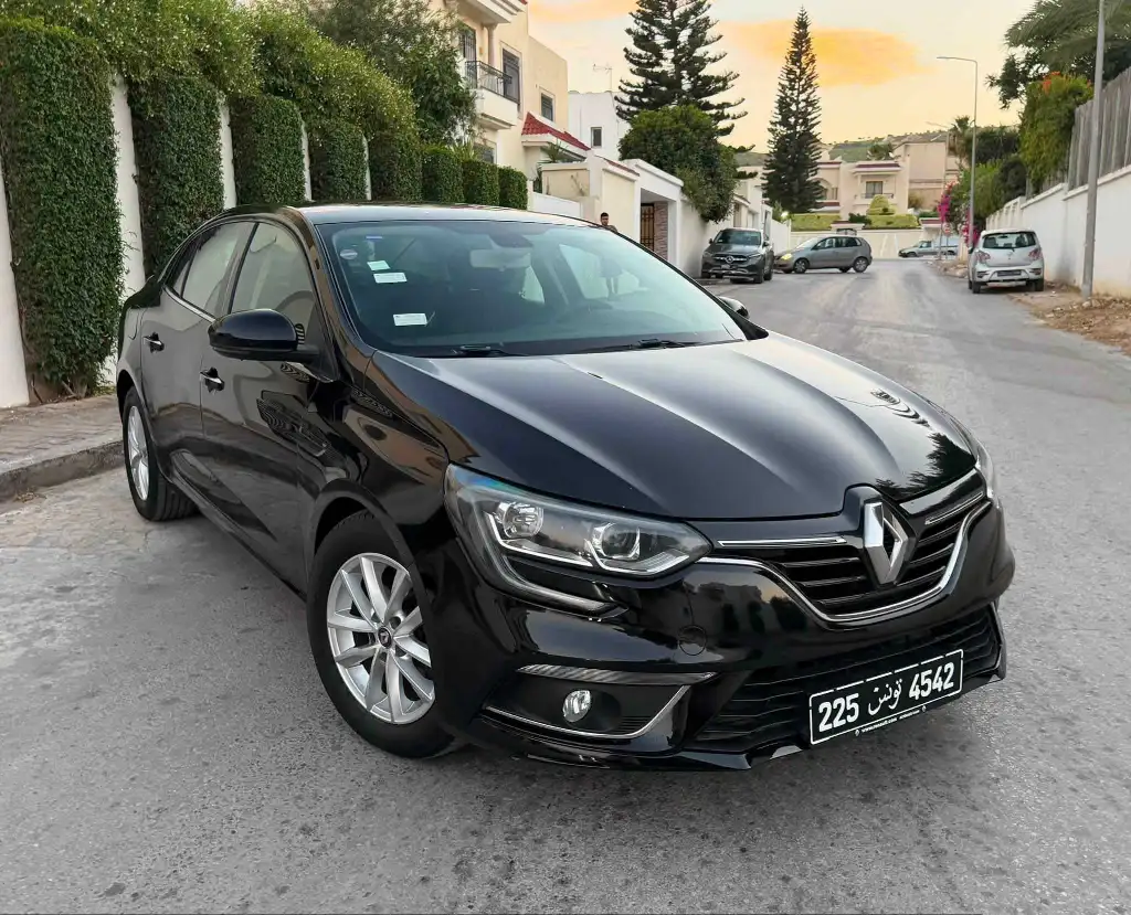 🔥 Renault Mégane 2022 essence 🔥
 
👌On accepte l'échange des voitures 29 130 012