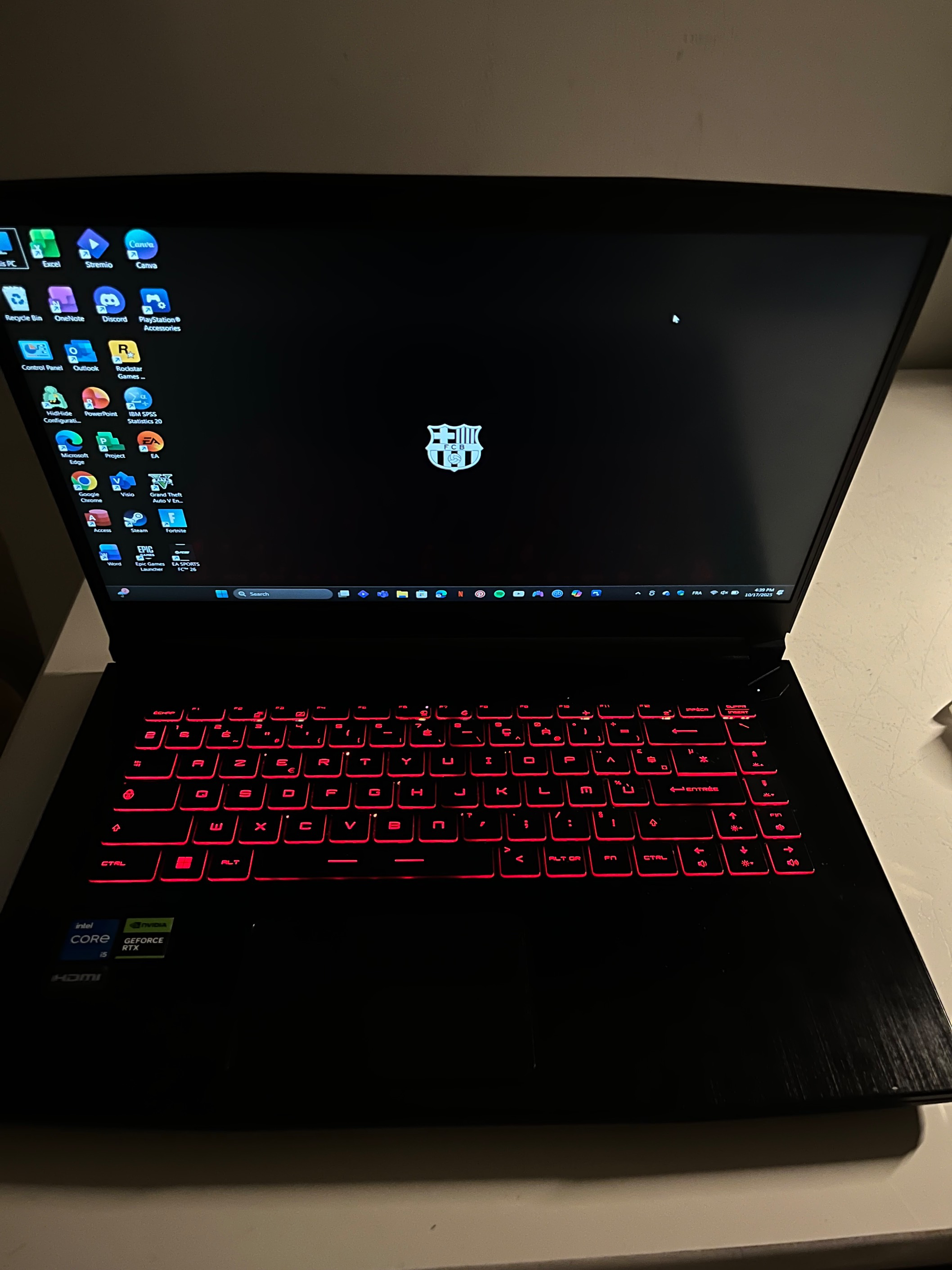 Msi laptop GF63