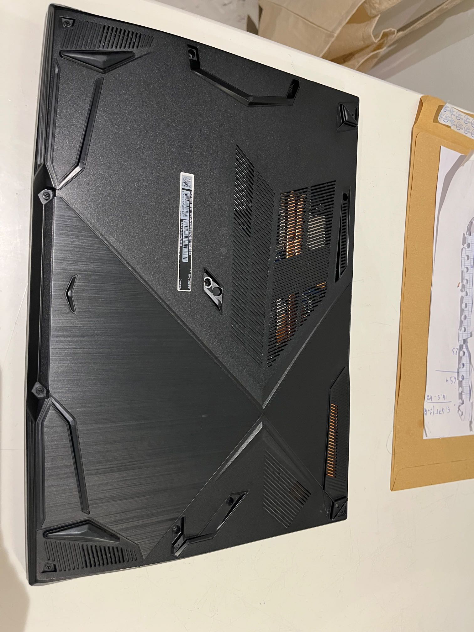 Msi laptop GF63