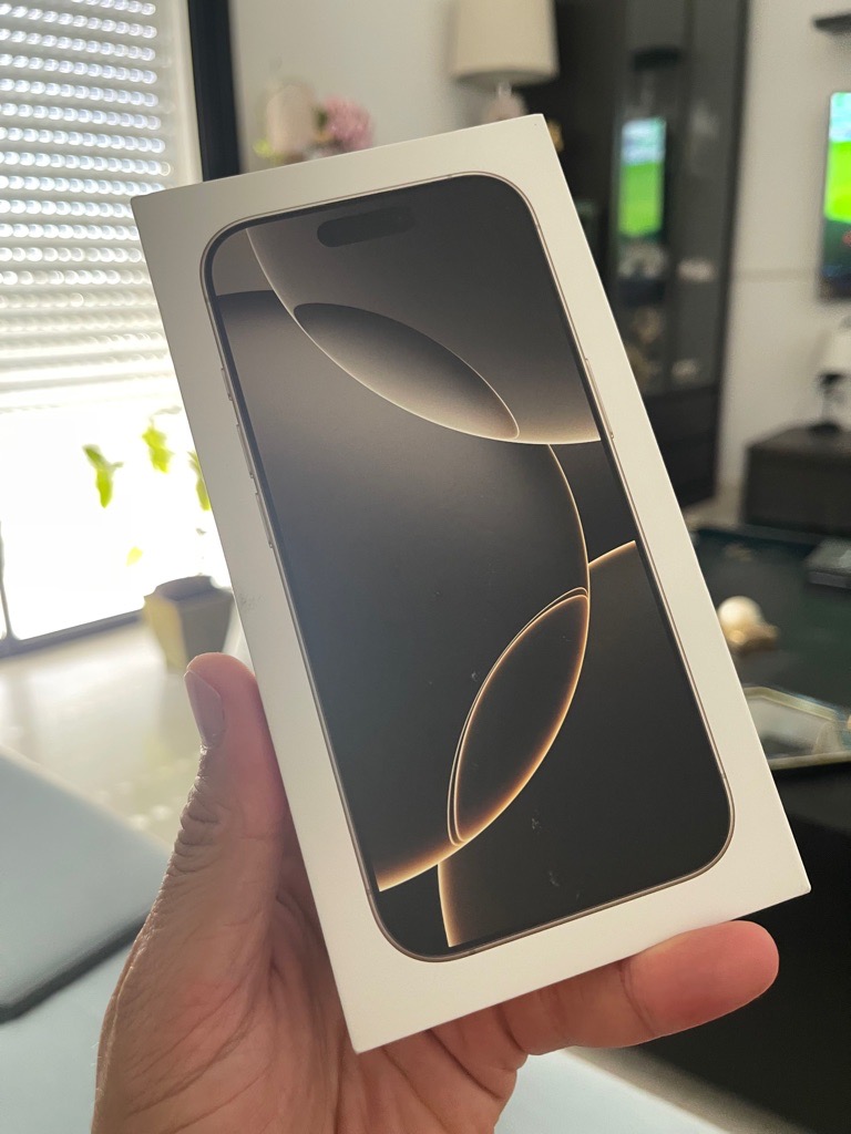 Iphone 16 pro cachete