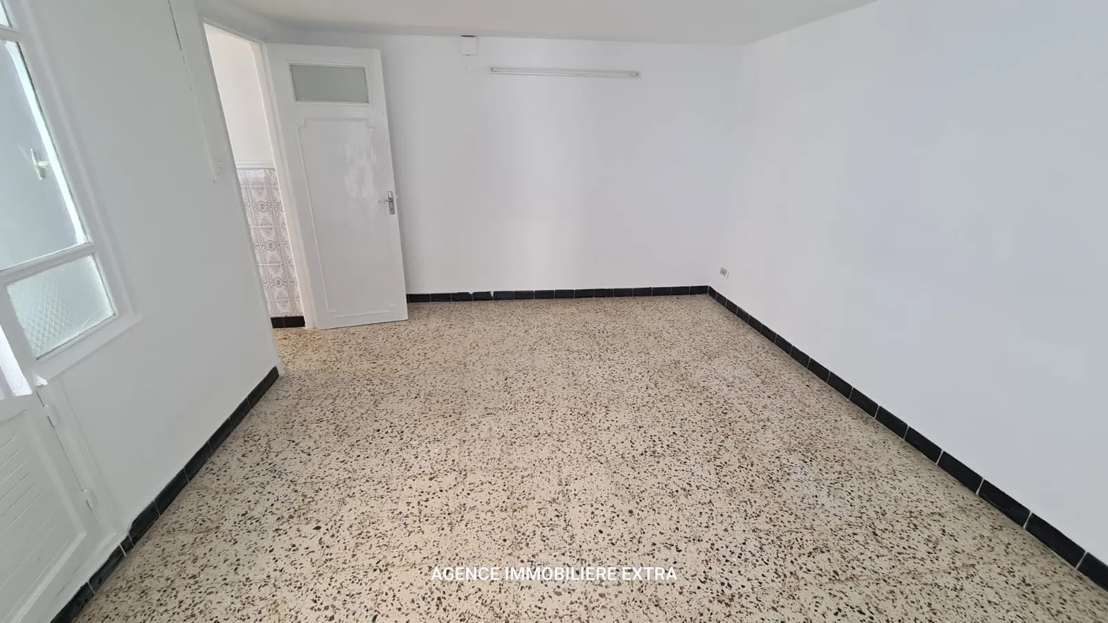 À Louer : Rez-de-chaussée à Nabeul