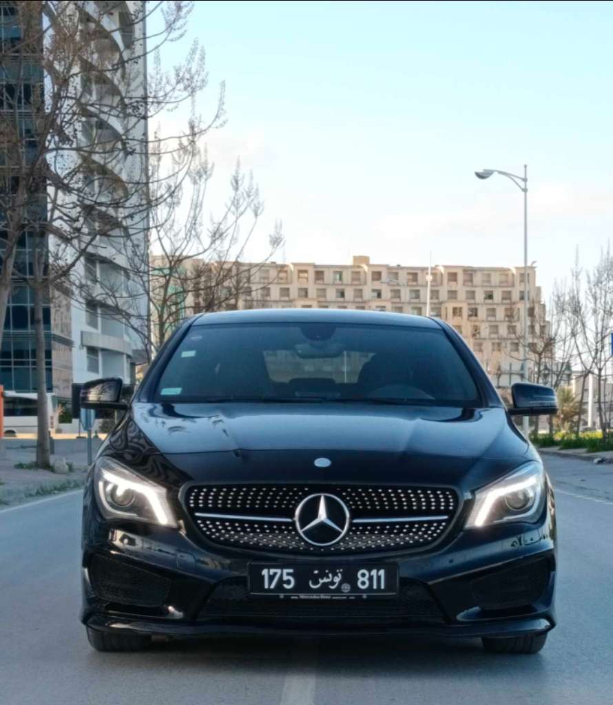 🚘 Mercedes CLA 200 