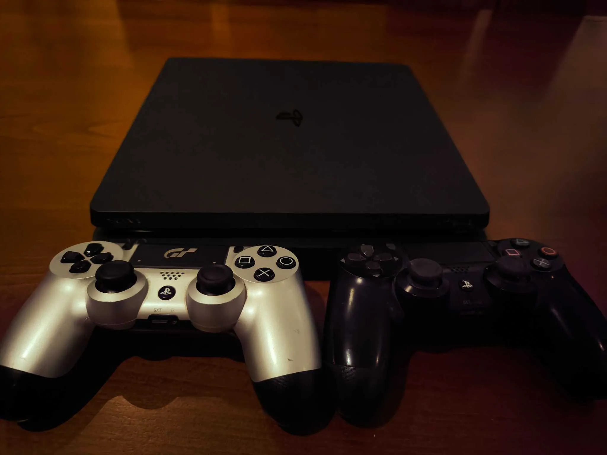 PS4 VERSION 1TB STOCKAGE