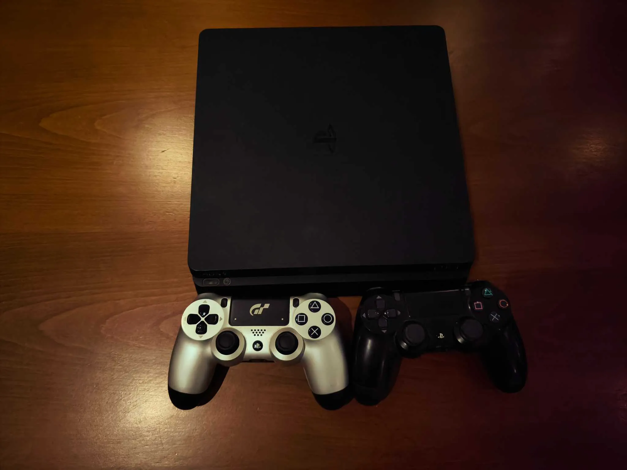 PS4 VERSION 1TB STOCKAGE