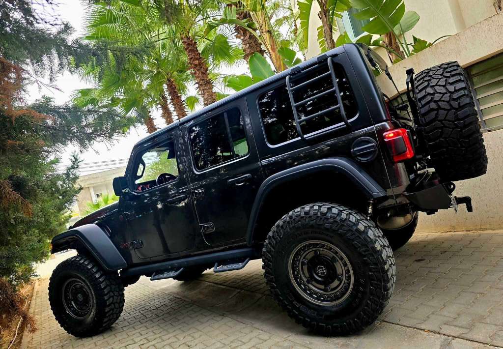 🚗 Jeep Wrangler  Rubicon essence 3.6  2020 🚗
       🔁 on accepte l échange des voitures
            